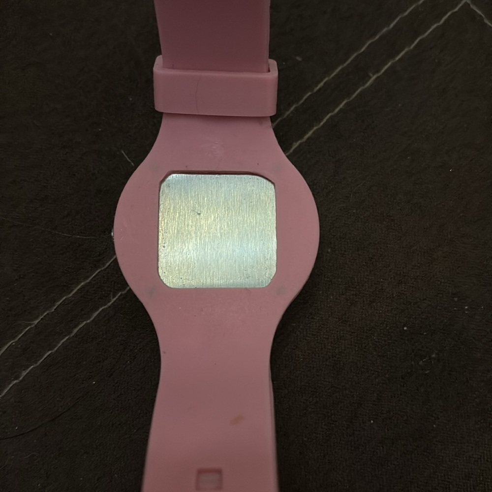 Hello Kitty Watch - Picture 2 of 5